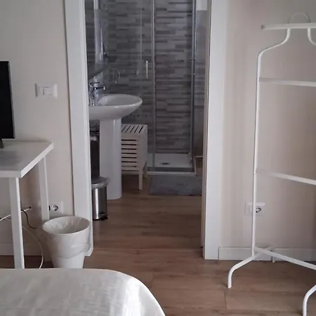 Risorgimento Konukevi Lecco